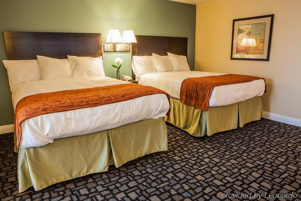 Marinwood Inn & Suites โนวาโต ภายนอก รูปภาพ
